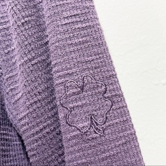 🍀LUCKY BRAND Women’s Purple Thermal Waffle Knit Kangaroo Pocket Hoodie Size M - Picture 3 of 10